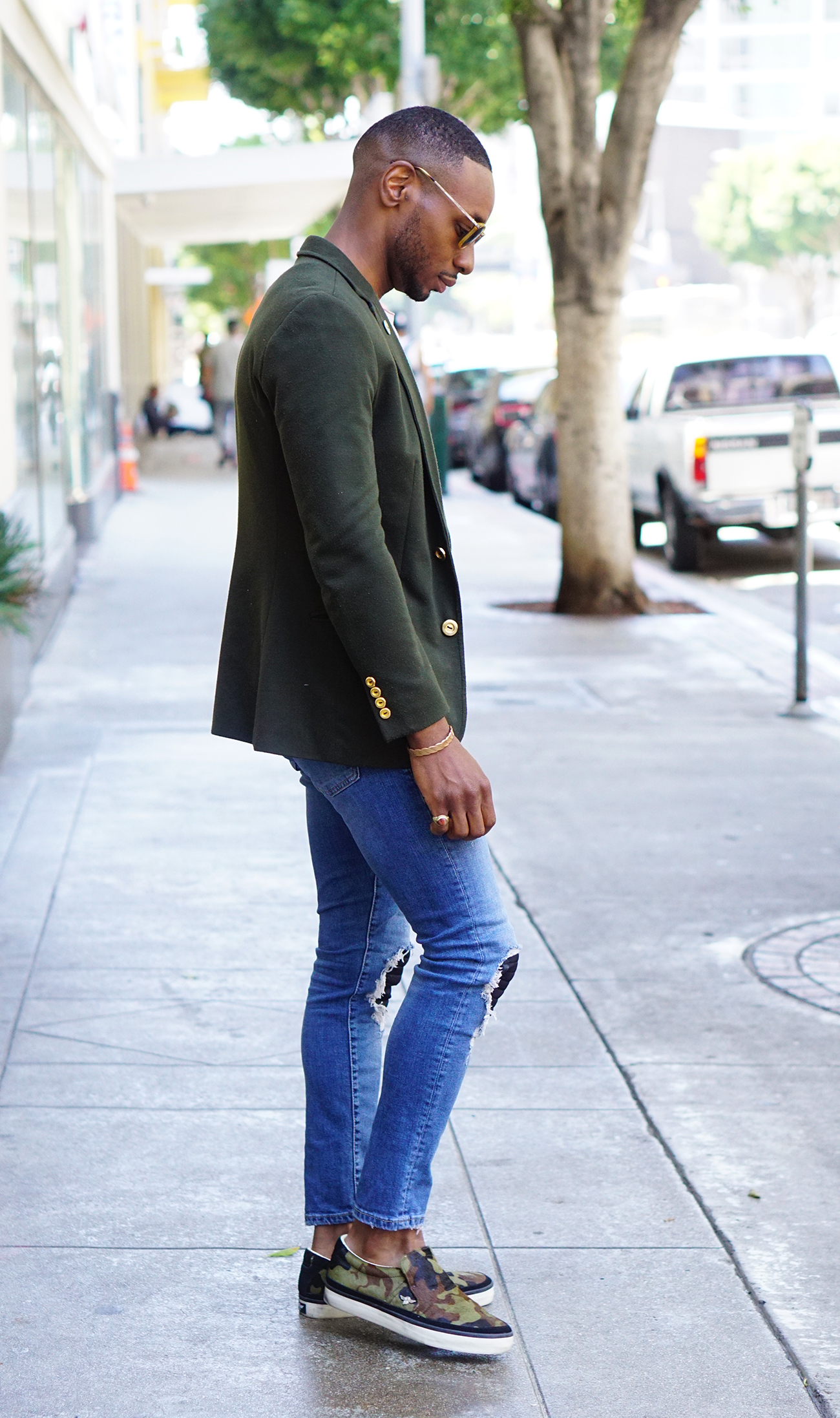 OOTD: STREET STYLE WITH A BLAZER – Norris Danta Ford
