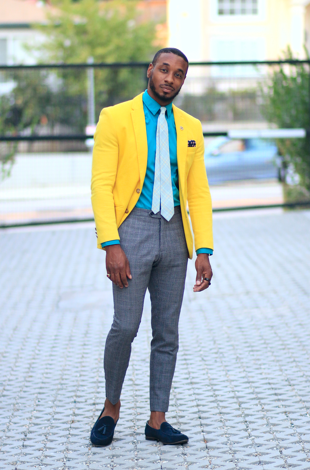 HOW TO STAY CLASSY WITH COLOR – Norris Danta Ford