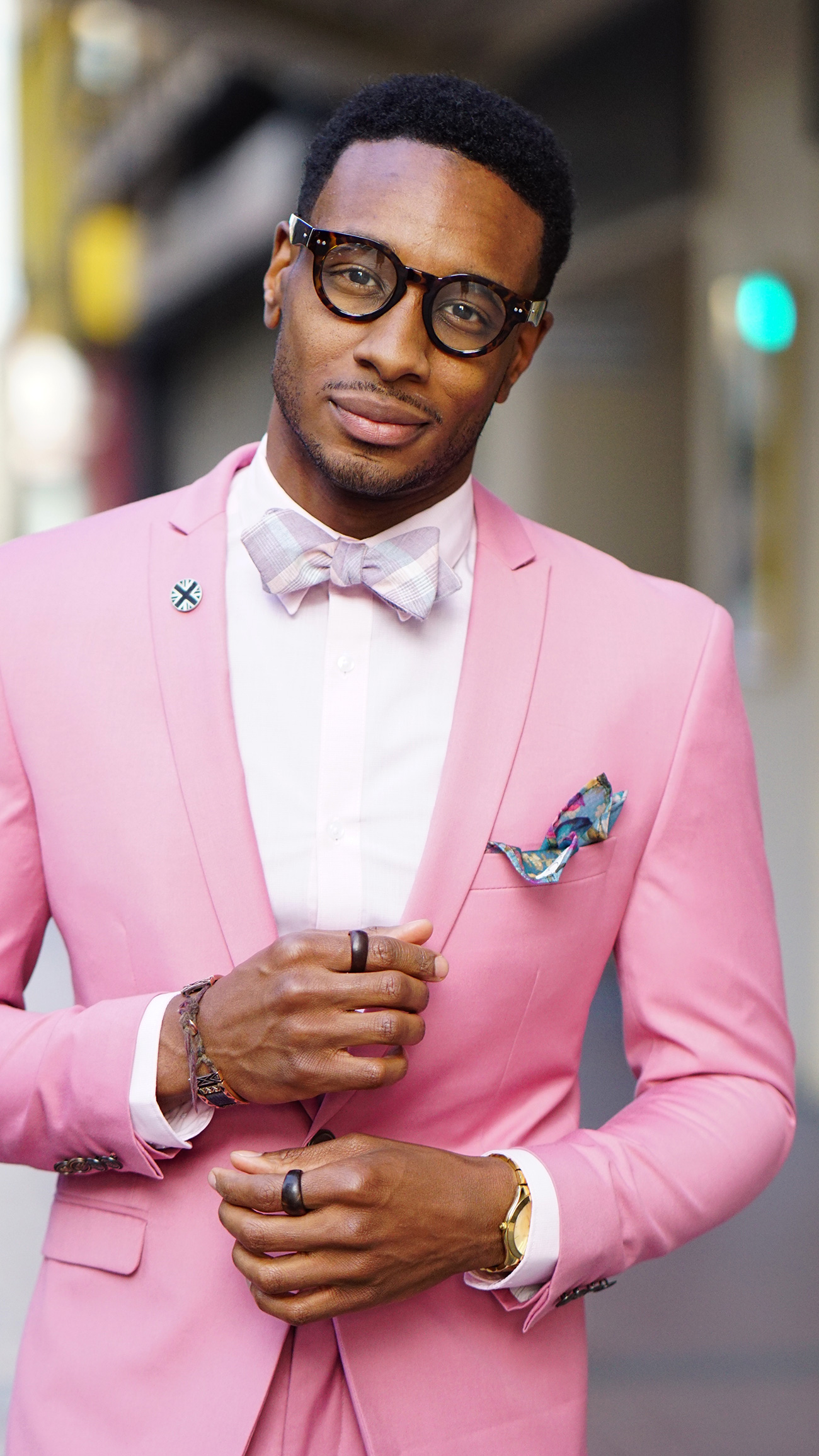 HOW TO ROCK A PINK SUIT – Norris Danta Ford