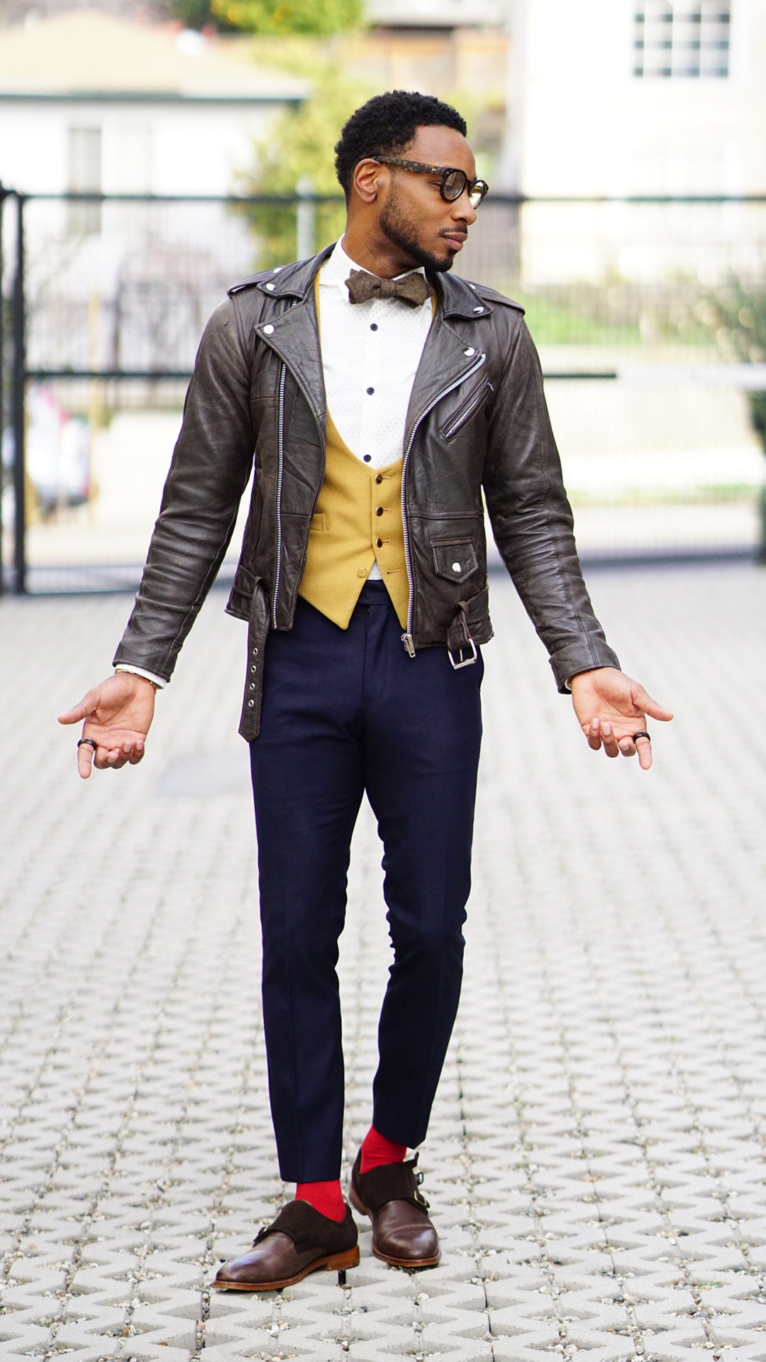 OOTD: LEATHER JACKET CREATING A DAPPER STREET LOOK – Norris Danta Ford