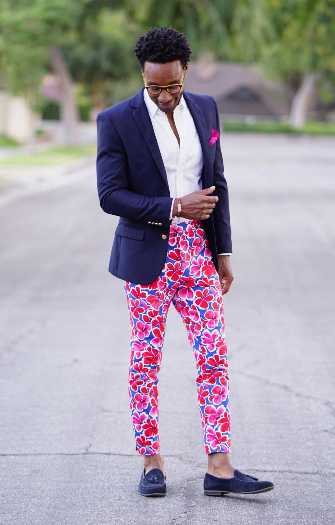 DIY: FLORAL PANTS FOR THE SUMMER – Norris Danta Ford