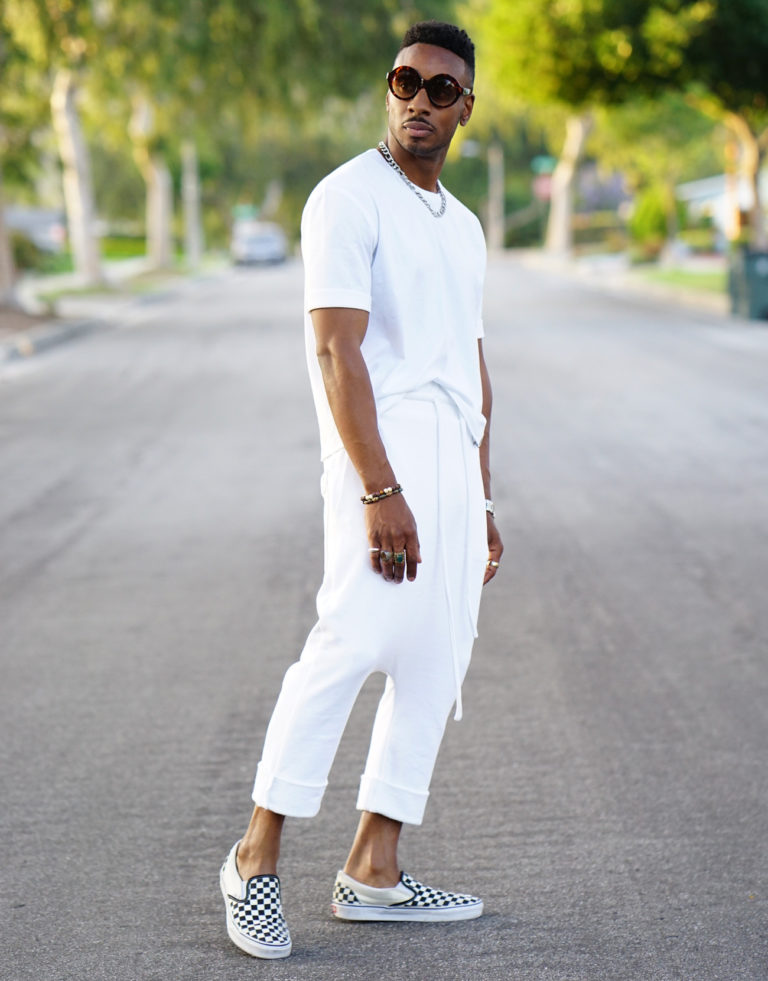 DIY DROP-CROTCH SWEATPANTS STREET STYLE – Norris Danta Ford