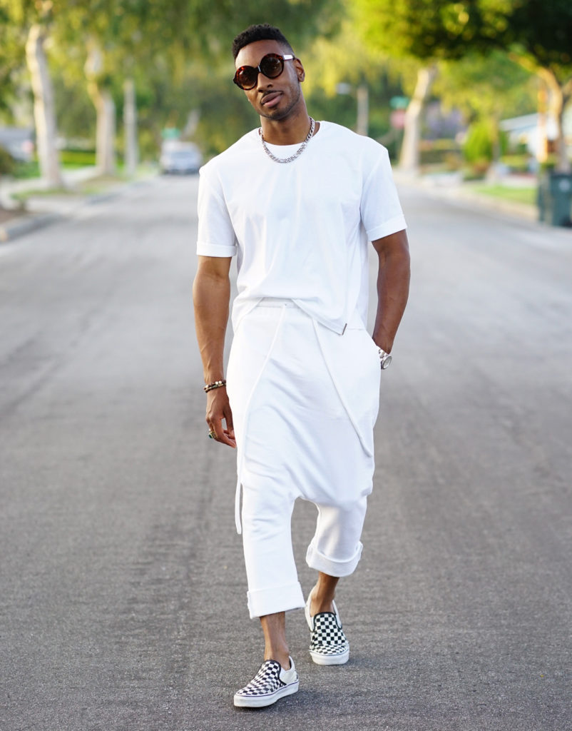 DIY DROP-CROTCH SWEATPANTS STREET STYLE – Norris Danta Ford