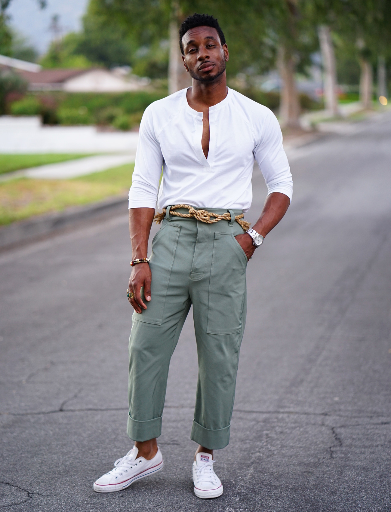 CROPPED CARGO PANTS + HENLEY T-SHIRT – Norris Danta Ford