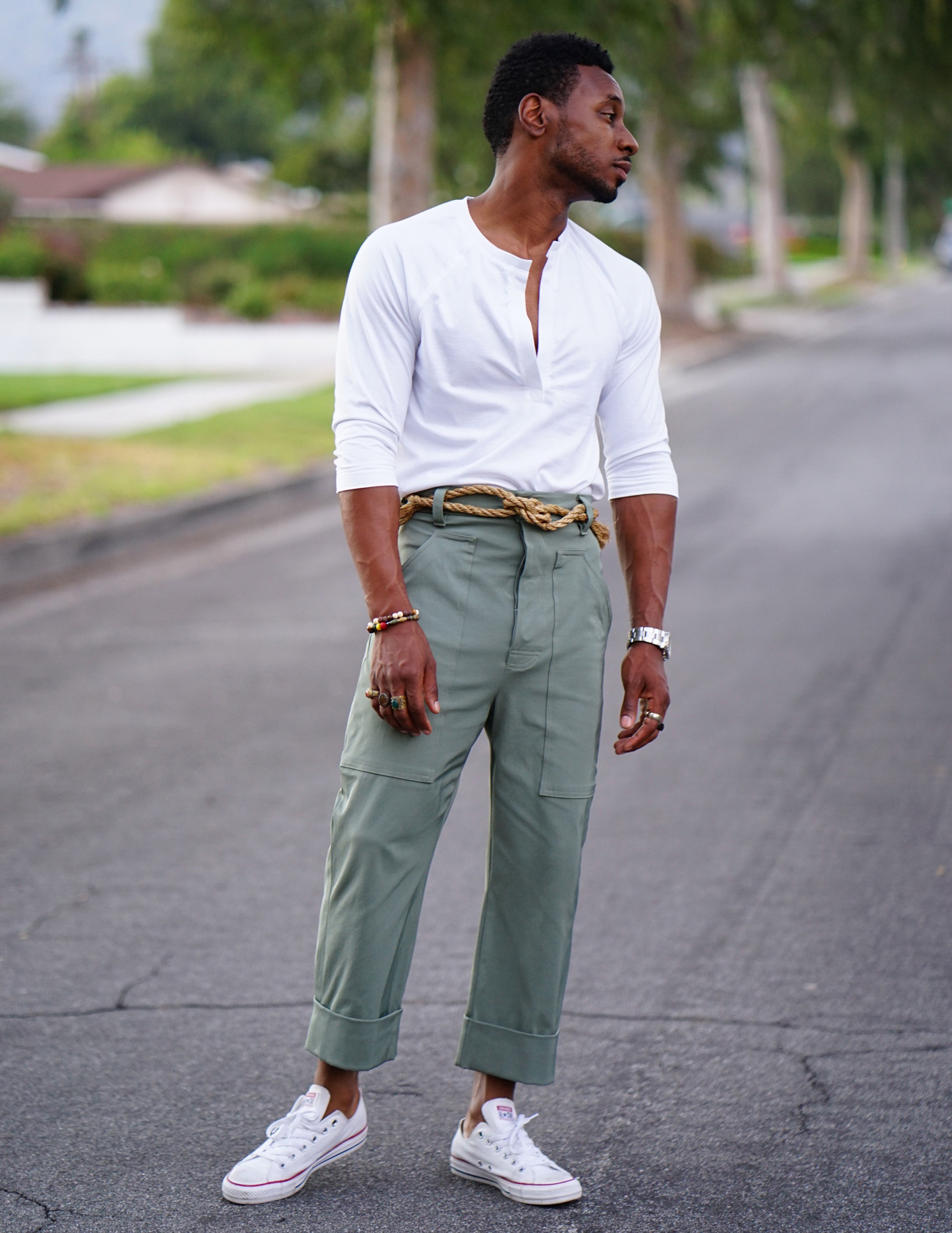 CROPPED CARGO PANTS + HENLEY T-SHIRT – Norris Danta Ford