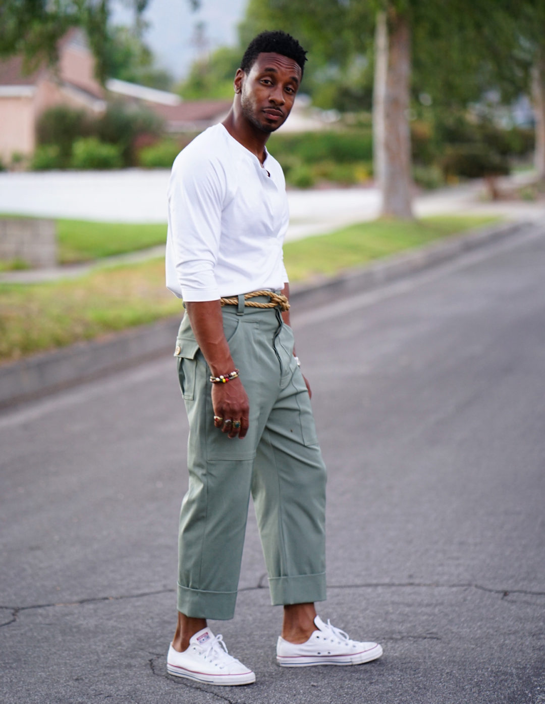 CROPPED CARGO PANTS + HENLEY T-SHIRT – Norris Danta Ford