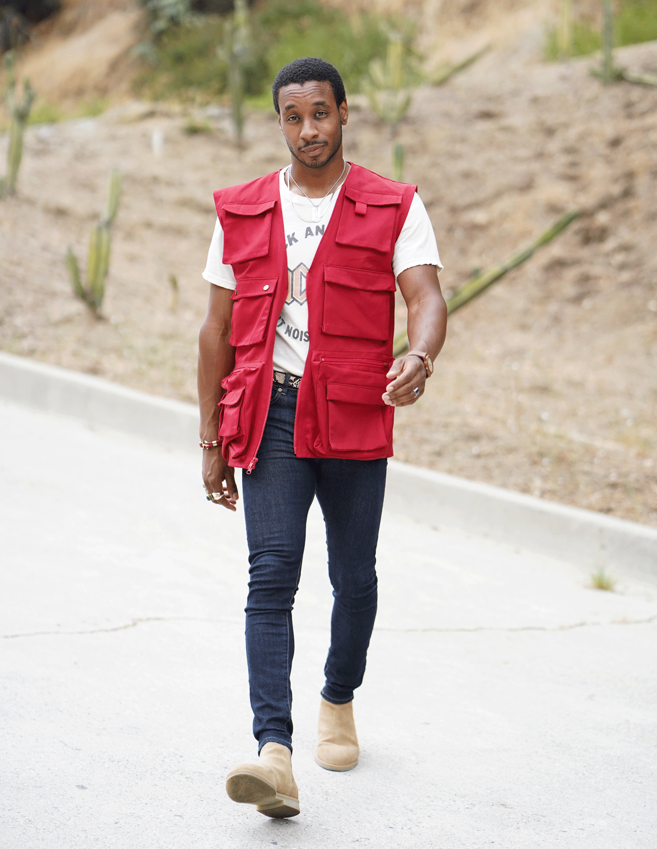 DIY STREET STYLE CARGO VEST CREATED FROM A T-SHIRT – Norris Danta Ford