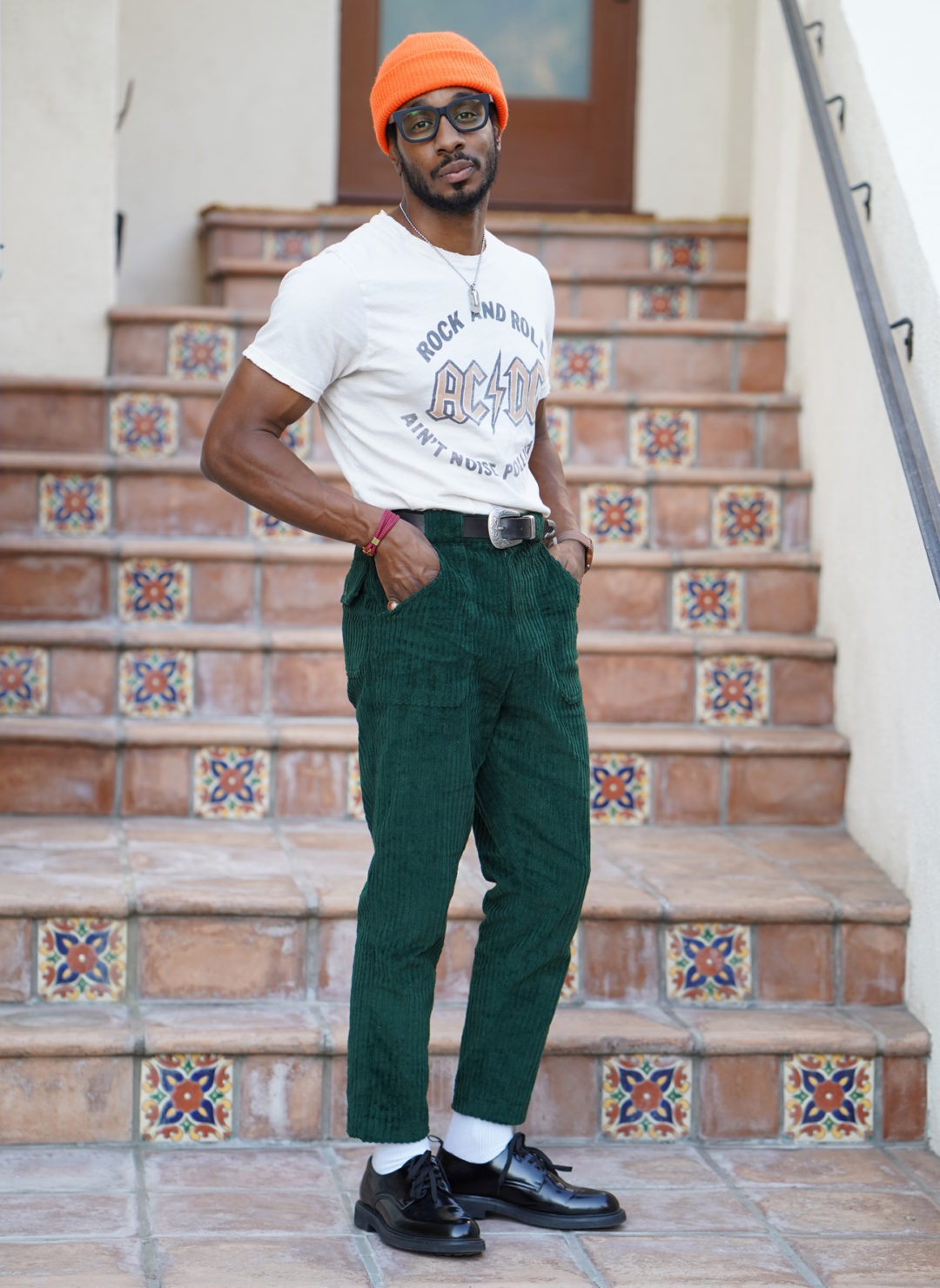 DIY: WIDE-WALE CORDUROY VINTAGE PANTS – Norris Danta Ford